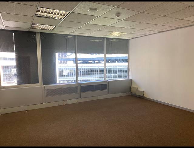 64M² OFFICE TO LET IN CAPE TOWN CITY CENTRE